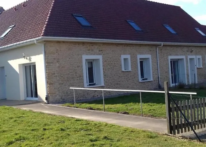 Vakantiehuis Spacieux Avec Terrain Clos, Terrasse, 4 Chambres, Animaux Acceptes, Pres De - Fr-1-376-104 Belle-et-Houllefort